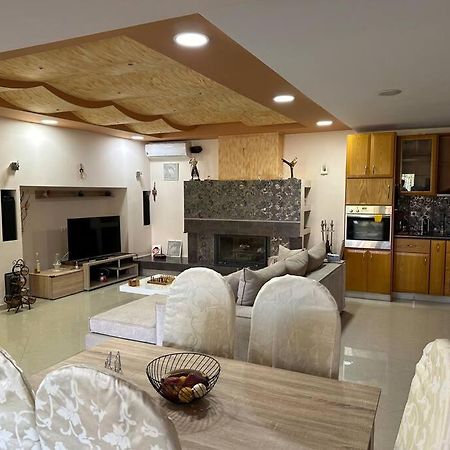 Lux House With Garden Villa Kampos  ภายนอก รูปภาพ