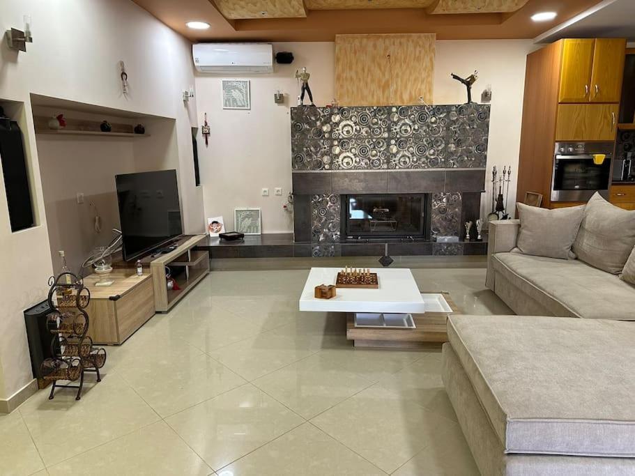 Lux House With Garden Villa Kampos  ภายนอก รูปภาพ