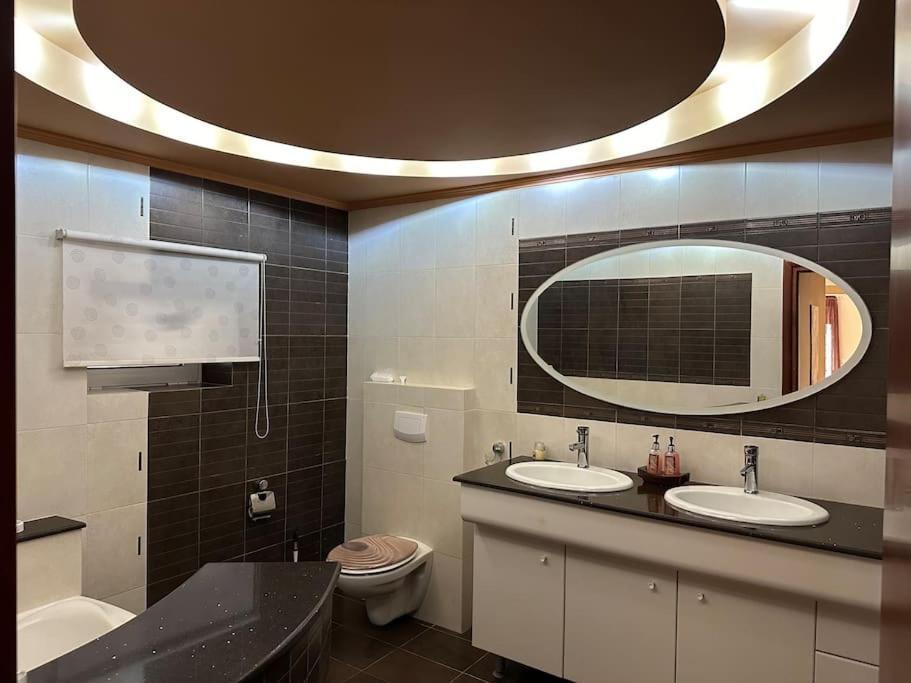 Lux House With Garden Villa Kampos  ภายนอก รูปภาพ