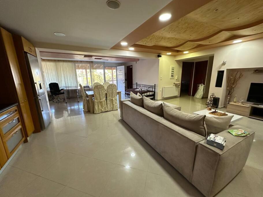 Lux House With Garden Villa Kampos  ภายนอก รูปภาพ