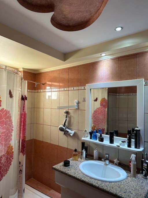Lux House With Garden Villa Kampos  ภายนอก รูปภาพ