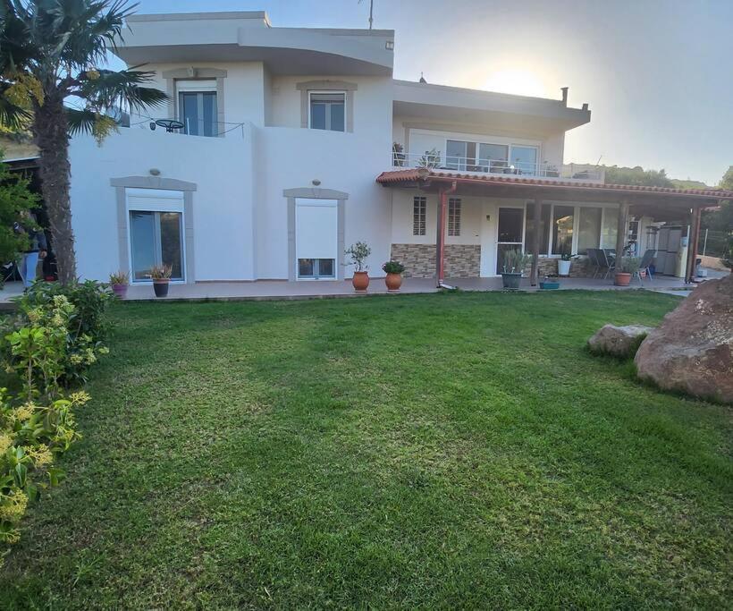 Lux House With Garden Villa Kampos  ภายนอก รูปภาพ